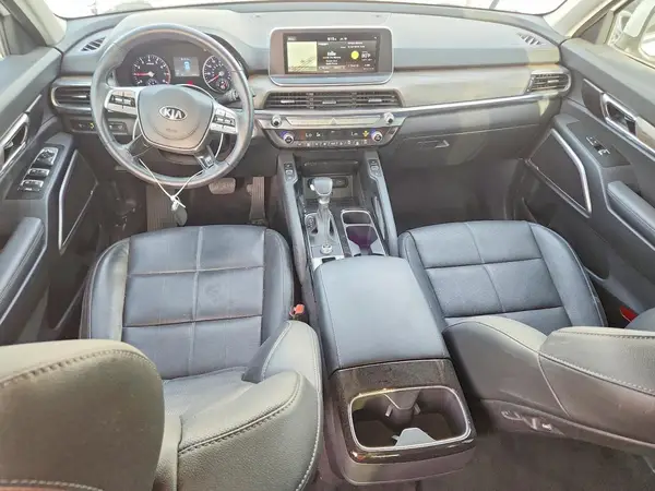 5XYP34HC3LG091582 2020 KIA TELLURIDE - Image 8