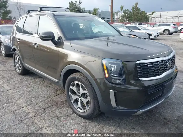 5XYP34HC3LGO25677 2020 KIA TELLURIDE - Image 1