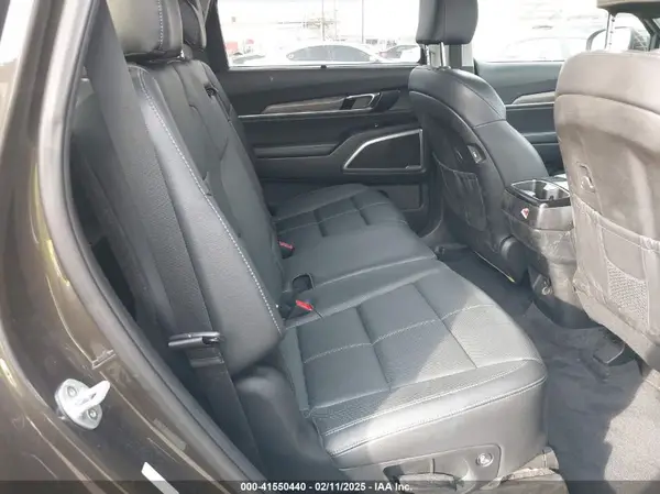 5XYP34HC3LGO25677 2020 KIA TELLURIDE - Image 8