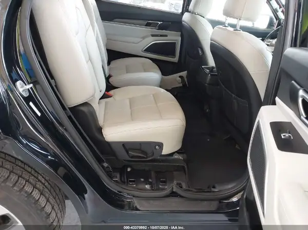 5XYP34HC3MG139826 2021 KIA TELLURIDE - Image 8