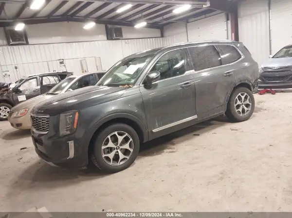 5XYP34HC3MG150535 2021 KIA TELLURIDE - Image 2