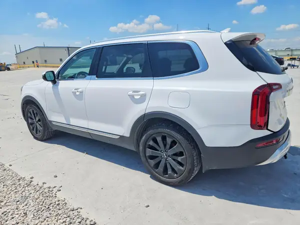 5XYP34HC3MG180795 2021 KIA TELLURIDE - Image 2