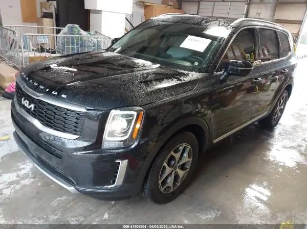 5XYP34HC3NG202537 2022 KIA TELLURIDE - Image 2
