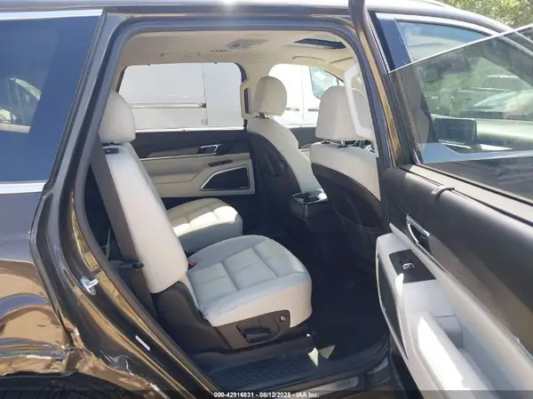 5XYP34HC3NG244626 2022 KIA TELLURIDE - Image 8