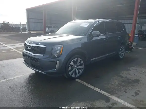 5XYP34HC3NG275133 2022 KIA TELLURIDE - Image 2