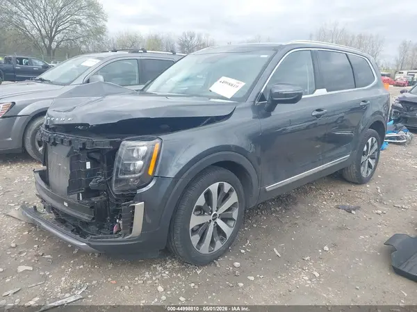5XYP34HC3NG293888 2022 KIA TELLURIDE - Image 2