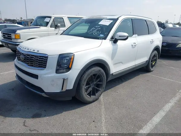 5XYP34HC4LG002246 2020 KIA TELLURIDE - Image 2
