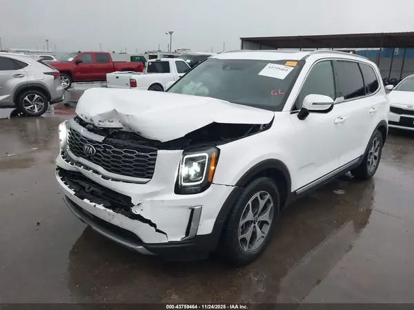 5XYP34HC4LG012694 2020 KIA TELLURIDE - Image 2