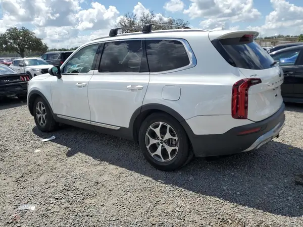 5XYP34HC4LG077240 2020 KIA TELLURIDE - Image 2