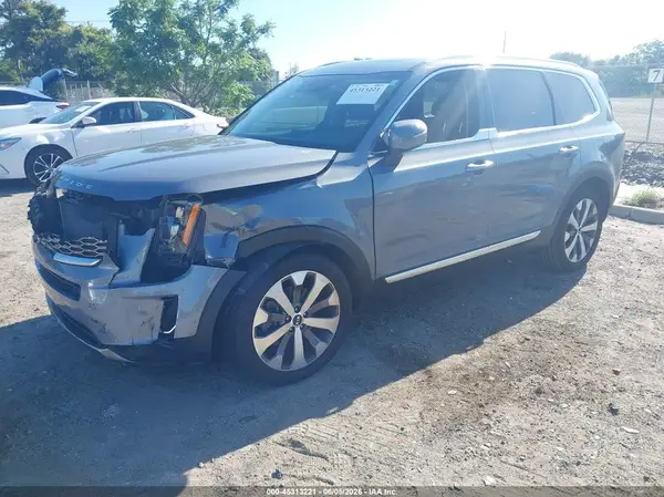 5XYP34HC4MG173659 2021 KIA TELLURIDE - Image 2
