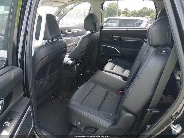 5XYP34HC4NG218083 2022 KIA TELLURIDE - Image 8