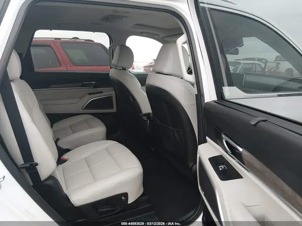 5XYP34HC4NG254968 2022 KIA TELLURIDE - Image 8