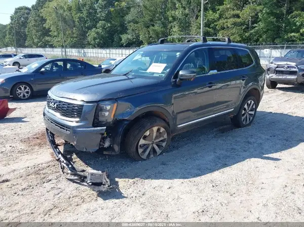 5XYP34HC4NG271110 2022 KIA TELLURIDE - Image 2