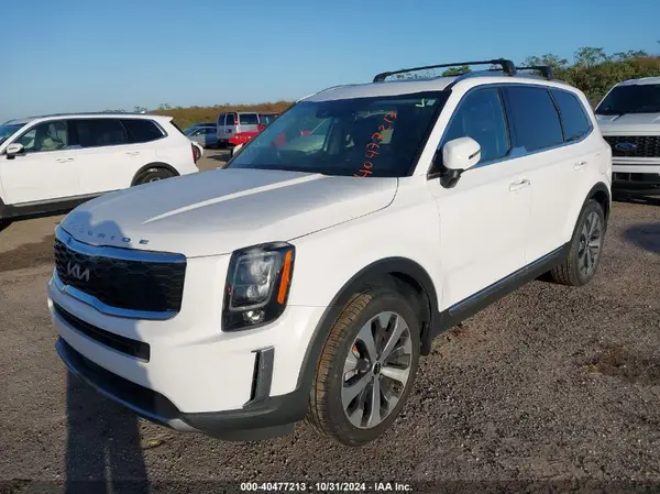 5XYP34HC4NG279742 2022 KIA TELLURIDE - Image 2