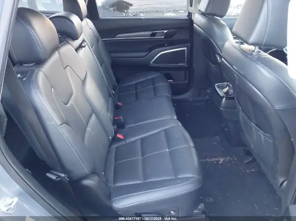 5XYP34HC4NG323013 2022 KIA TELLURIDE - Image 8