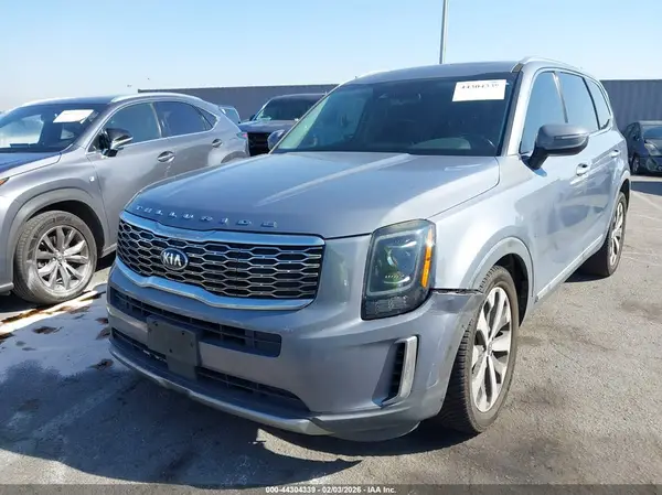 5XYP34HC5LG069342 2020 KIA TELLURIDE - Image 2
