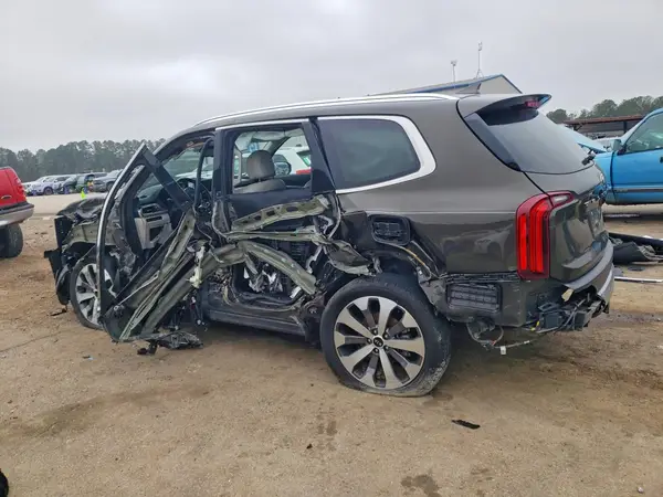 5XYP34HC5LG084276 2020 KIA TELLURIDE - Image 2