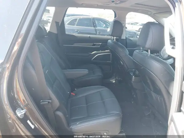 5XYP34HC5MG184248 2021 KIA TELLURIDE - Image 8