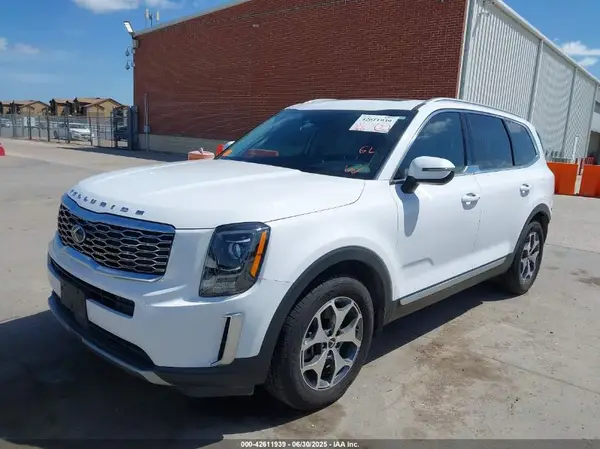 5XYP34HC5MG192995 2021 KIA TELLURIDE - Image 2