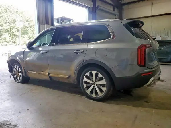 5XYP34HC5NG208341 2022 KIA TELLURIDE - Image 2