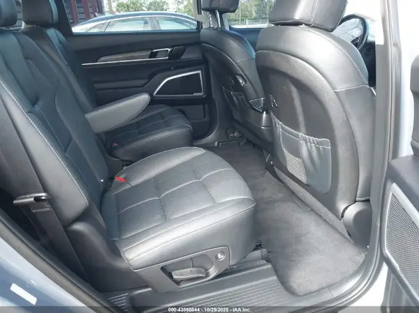 5XYP34HC5NG312800 2022 KIA TELLURIDE - Image 8