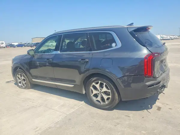 5XYP34HC6LG017587 2020 KIA TELLURIDE - Image 2