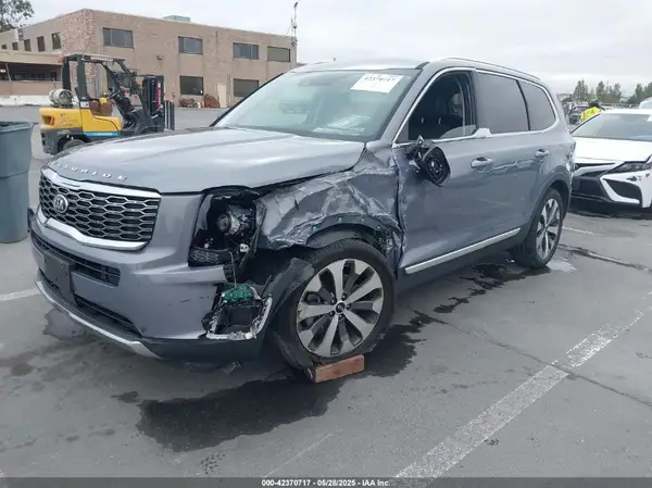 5XYP34HC6LG068233 2020 KIA TELLURIDE - Image 2