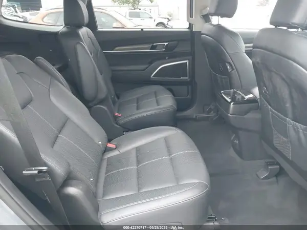 5XYP34HC6LG068233 2020 KIA TELLURIDE - Image 8