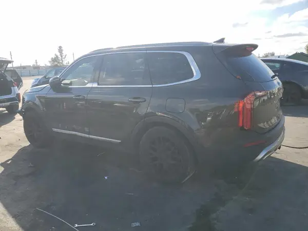 5XYP34HC6MG123829 2021 KIA TELLURIDE - Image 2