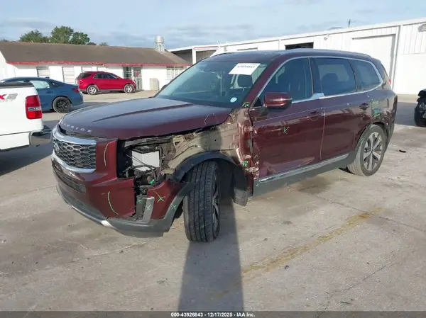 5XYP34HC6MG134166 2021 KIA TELLURIDE - Image 2