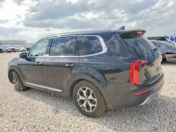 5XYP34HC6MG134328 2021 KIA TELLURIDE - Image 2