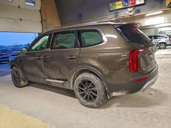 5XYP34HC6MG183027 2021 KIA TELLURIDE - Image 2