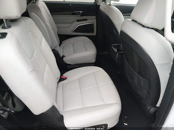 5XYP34HC6MG191046 2021 KIA TELLURIDE - Image 8