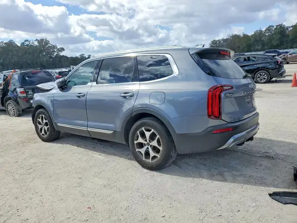 5XYP34HC6NG203214 2022 KIA TELLURIDE - Image 2