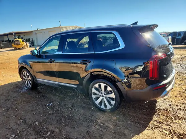 5XYP34HC6NG215752 2022 KIA TELLURIDE - Image 2