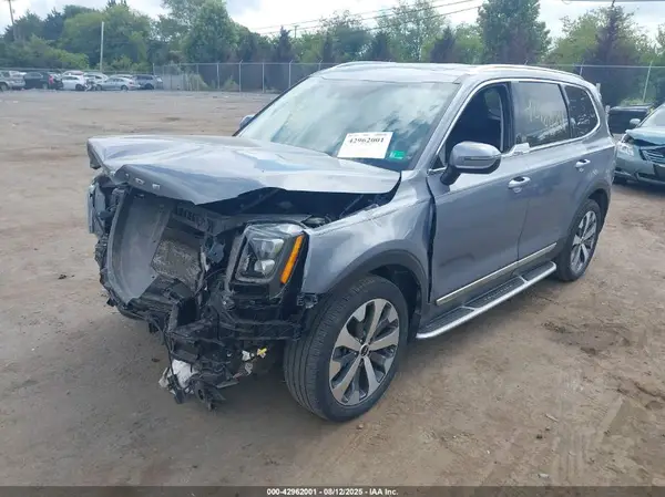 5XYP34HC6NG261999 2022 KIA TELLURIDE - Image 2
