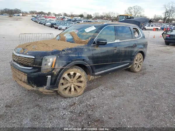 5XYP34HC6NG272369 2022 KIA TELLURIDE - Image 2