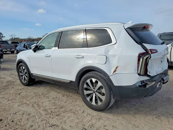 5XYP34HC6NG279001 2022 KIA TELLURIDE - Image 2