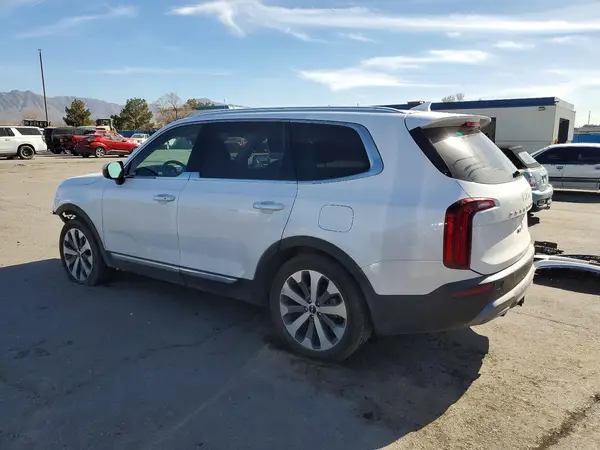 5XYP34HC6NG297708 2022 KIA TELLURIDE - Image 2
