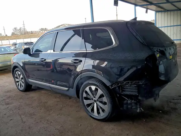 5XYP34HC6NG313907 2022 KIA TELLURIDE - Image 2
