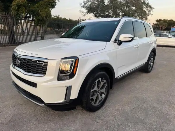 5XYP34HC7LG050646 2020 KIA TELLURIDE - Image 1