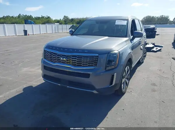 5XYP34HC7LG053725 2020 KIA TELLURIDE - Image 2
