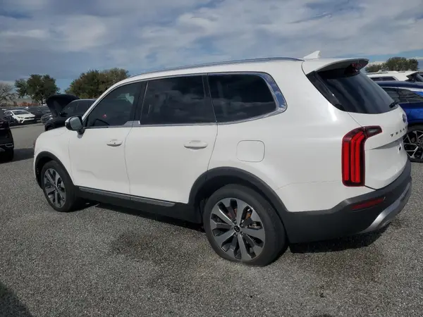 5XYP34HC7LG083940 2020 KIA TELLURIDE - Image 2