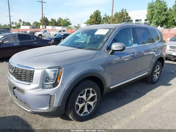 5XYP34HC7NG230907 2022 KIA TELLURIDE - Image 2
