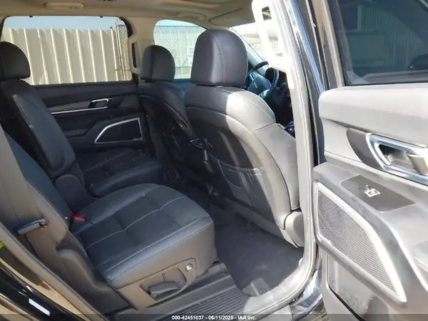 5XYP34HC7NG267004 2022 KIA TELLURIDE - Image 8