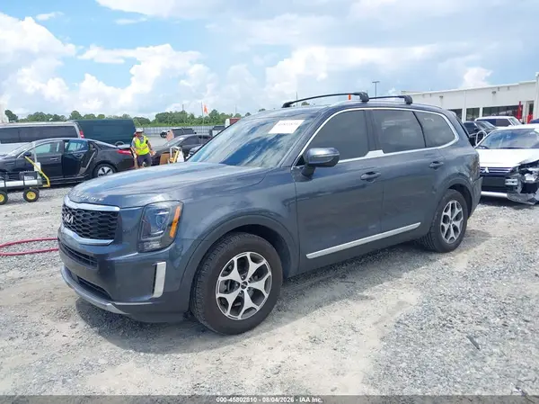 5XYP34HC7NG275636 2022 KIA TELLURIDE - Image 2