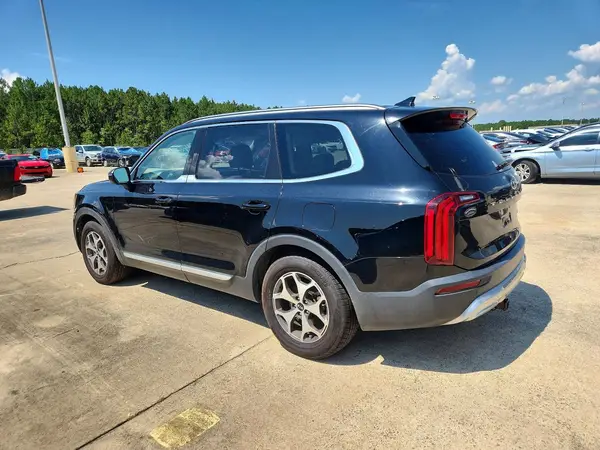 5XYP34HC8LG018711 2020 KIA TELLURIDE - Image 2