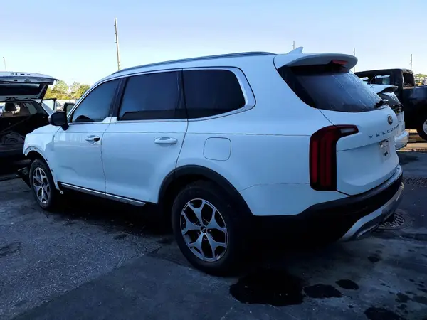 5XYP34HC8LG052227 2020 KIA TELLURIDE - Image 2