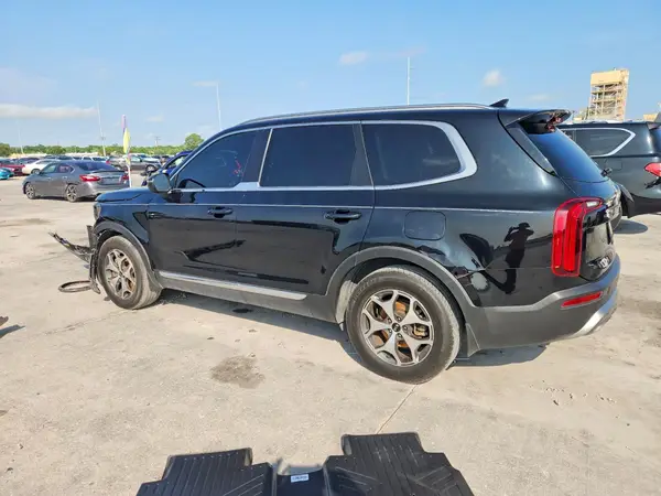 5XYP34HC8LG070081 2020 KIA TELLURIDE - Image 2