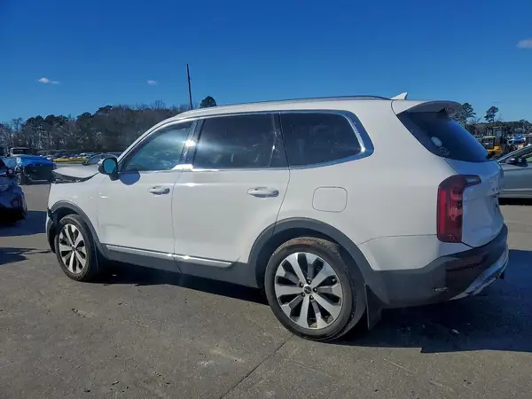 5XYP34HC8NG308692 2022 KIA TELLURIDE - Image 2